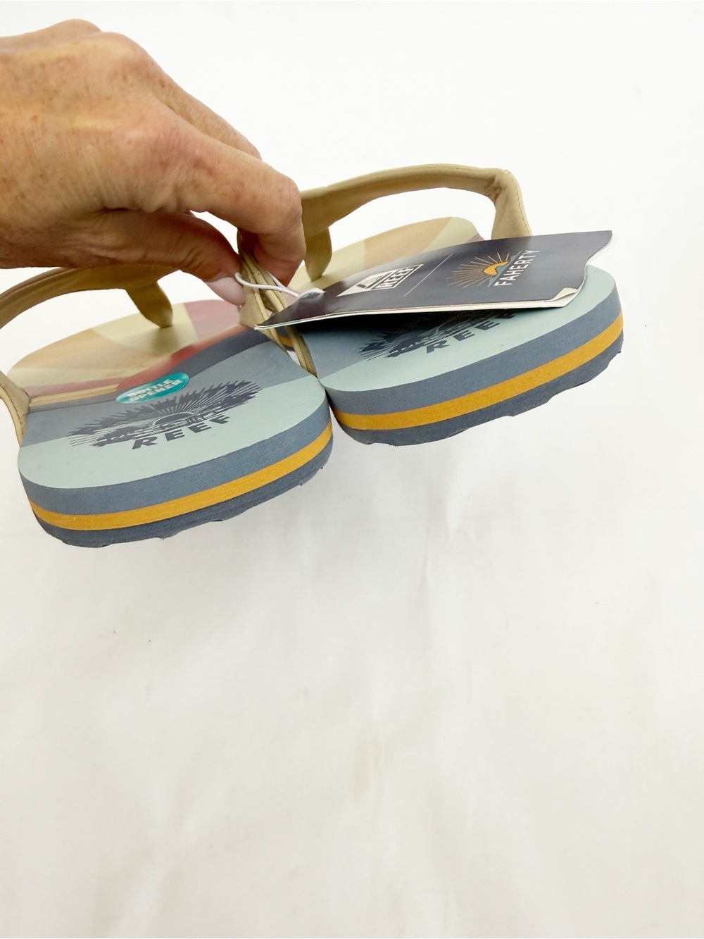 Faherty X Reef Sun And Waves Eva Unisex Flip Flops Bottle Opener Tan Newport - Picture 7 of 13